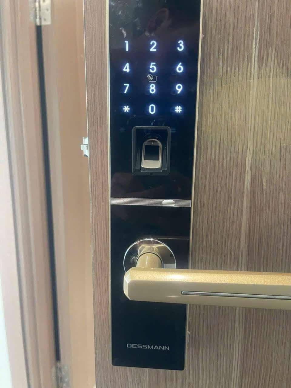 Thợ khóa Hải Dương còn sửa khóa điện tử, khóa vân tay