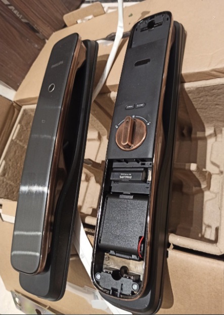 Chi tiết các tính năng an toàn của Khóa Philips DDL702E-5HWS